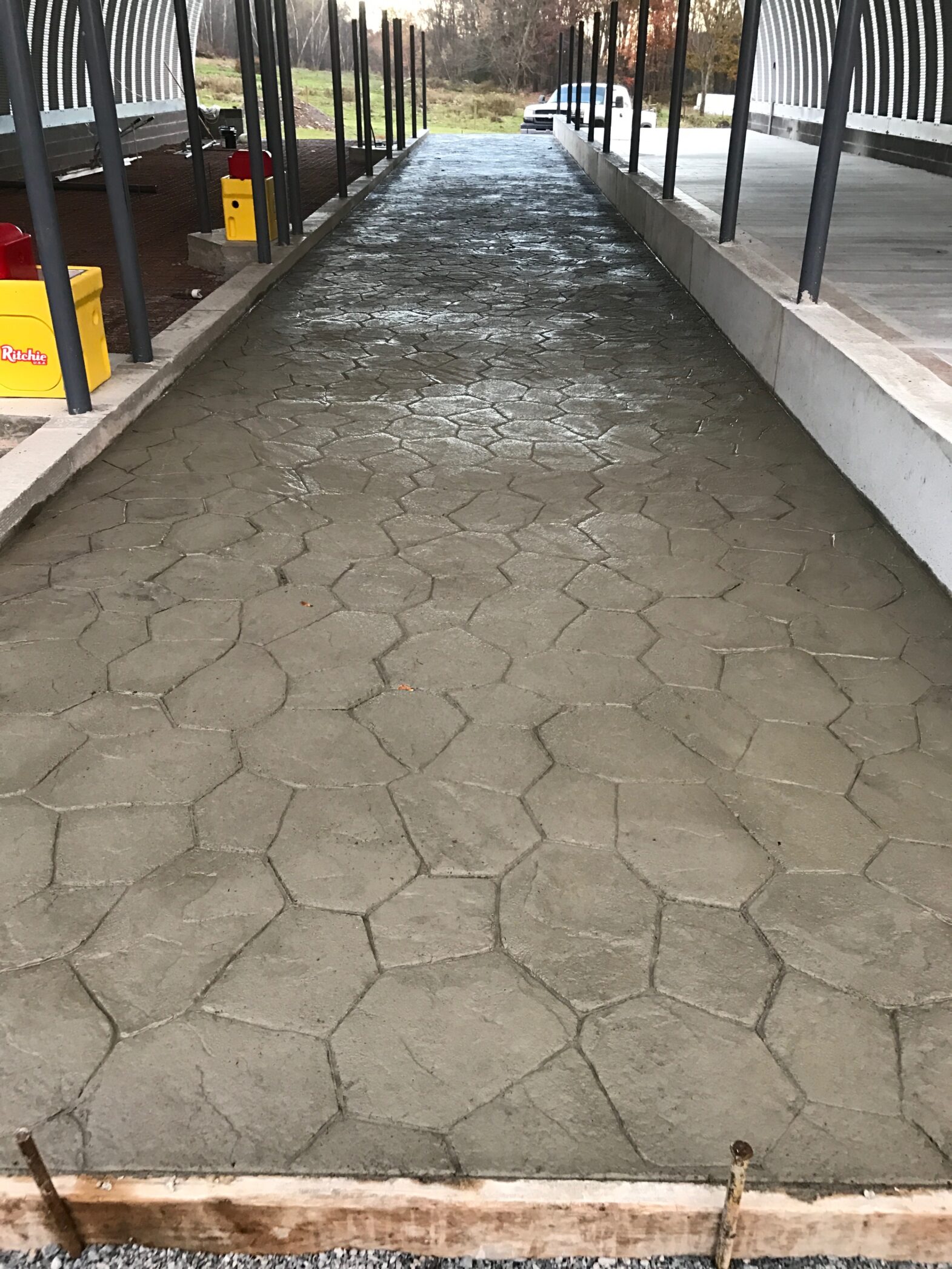 4 stall metal horse barn